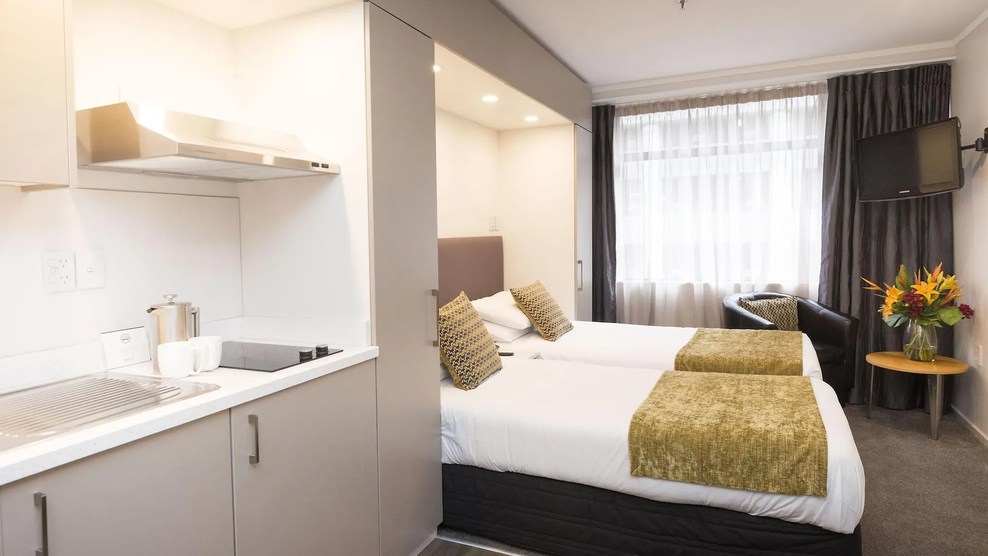 Quest On Johnston Serviced Apartments Wellington 4*,