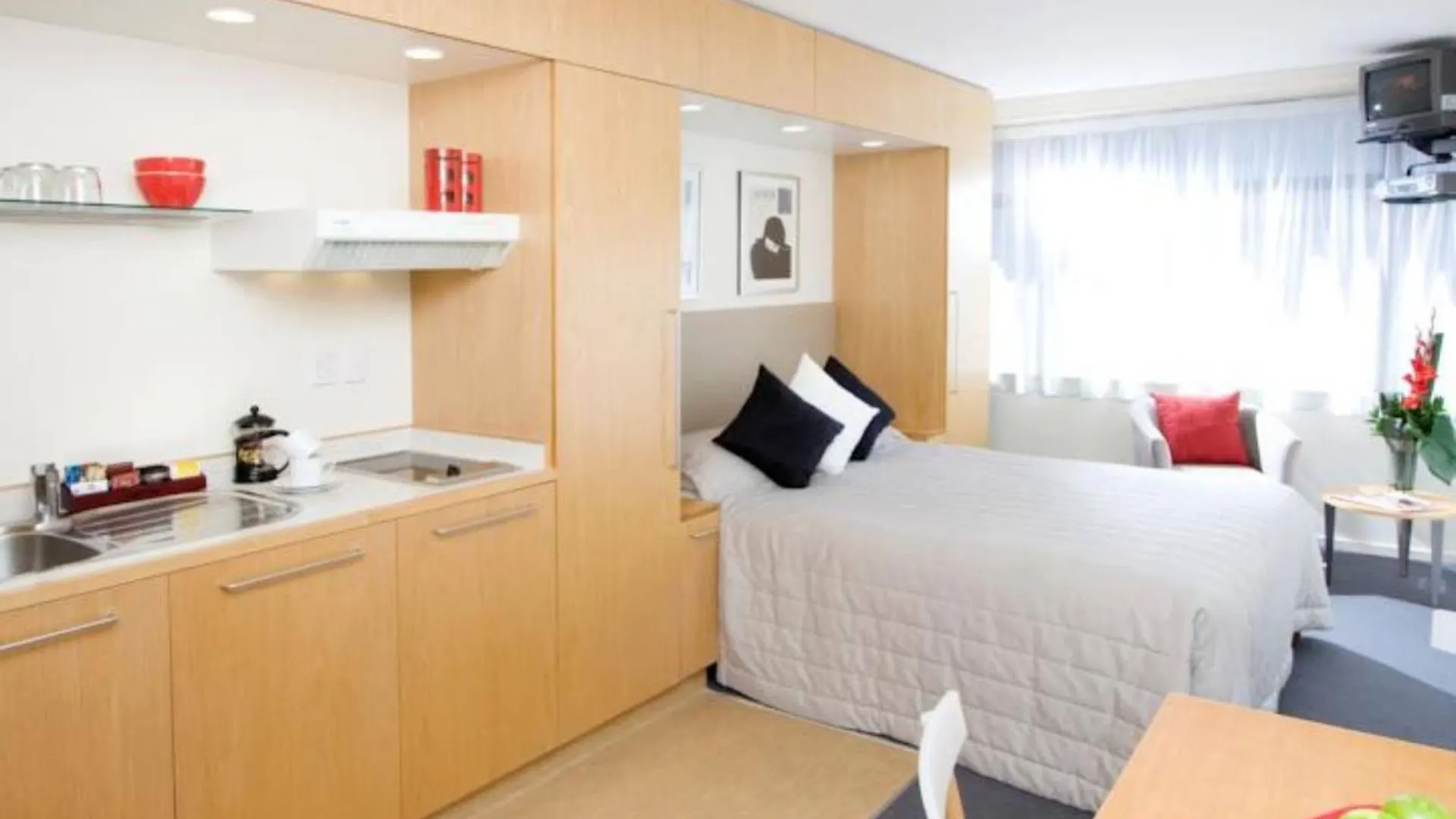 Quest On Johnston Serviced Apartments Wellington Aparthotel
